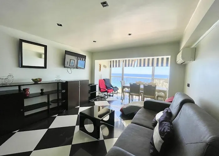 Tor Maraya Seafront Levante Beach