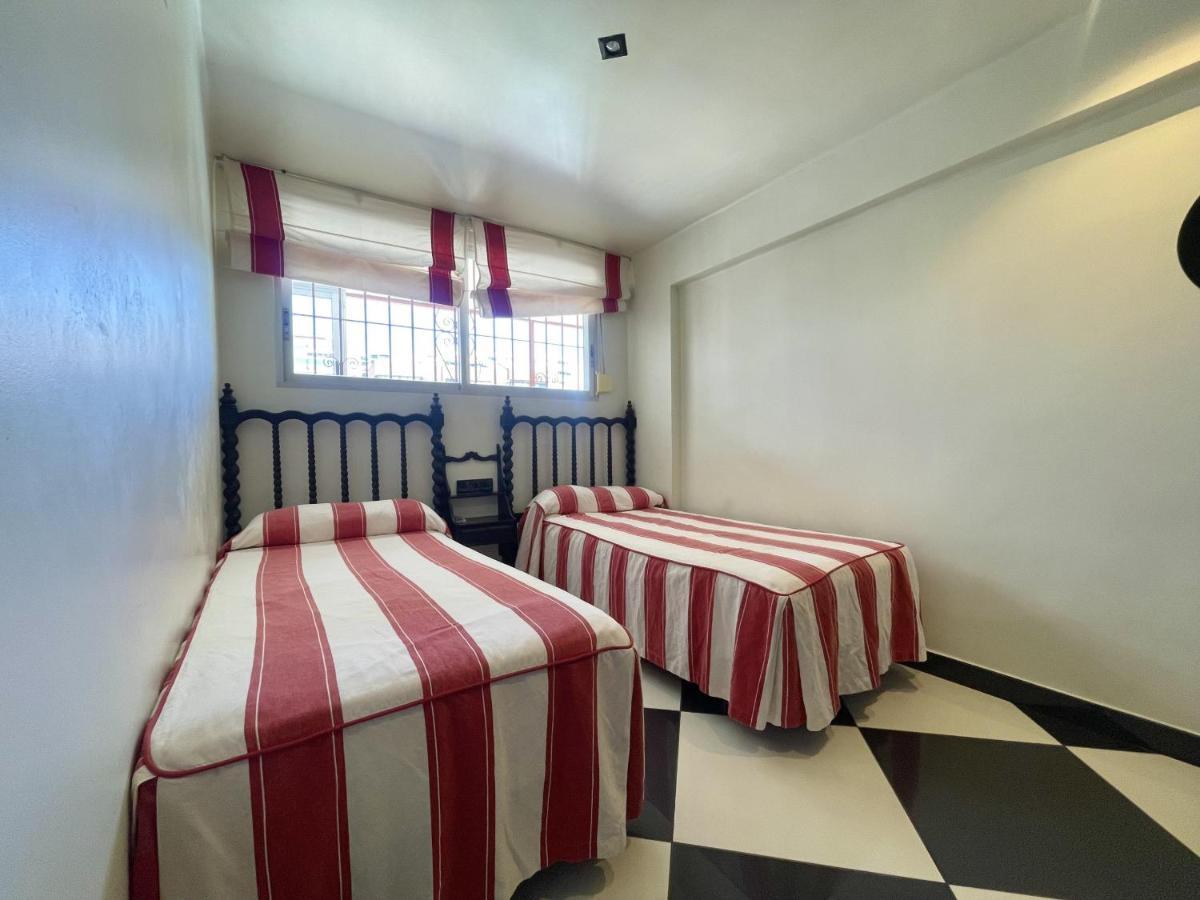 Tor Maraya Seafront Levante Apartament