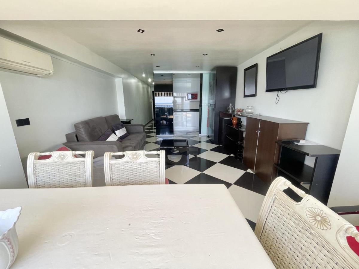 Tor Maraya Seafront Levante Apartament *